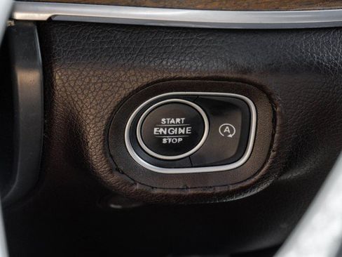 Used 2022 RAM 1500 Big Horn AWD/4WD image 21