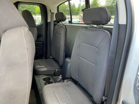 Used 2018 Chevrolet Colorado LT w/ LT Convenience Package RWD image 26