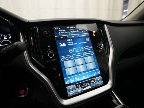 Certified 2025 Subaru Outback Premium image 6