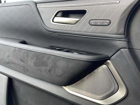 New 2026 INFINITI QX80 Autograph w/ Premium Cargo Package image 27