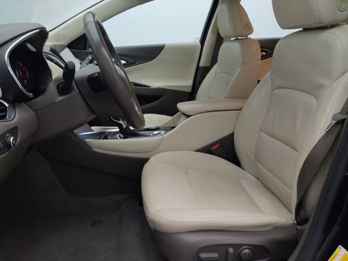 Used 2024 Chevrolet Malibu LT FWD image 17