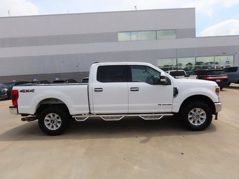 Used 2021 Ford F250 XLT AWD/4WD image 10