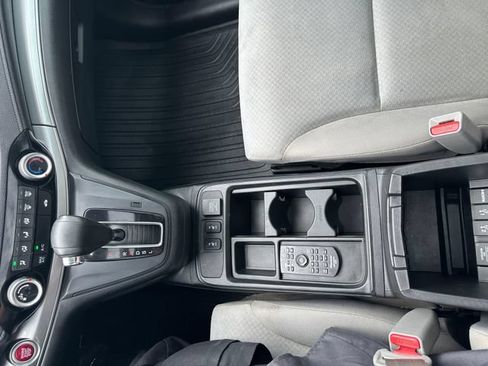 Used 2015 Honda CR-V EX image 18