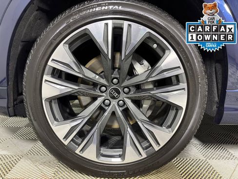 Used 2025 Audi Q8 Prestige AWD/4WD image 31