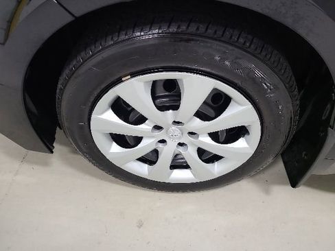 Used 2024 Toyota Corolla LE FWD image 35