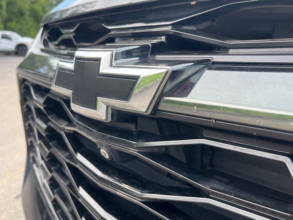Used 2021 Chevrolet Blazer RS w/ Enhanced Convenience Package FWD image 4