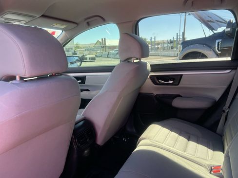 Used 2018 Honda CR-V LX image 8