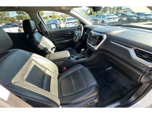 Used 2017 GMC Acadia SLT FWD image 20