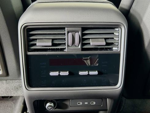 New 2026 Porsche Cayenne Base image 27