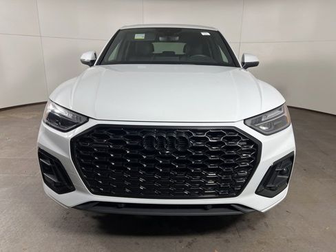 Certified 2023 Audi Q5 2.0T Premium Plus w/ Premium Plus Package image 2