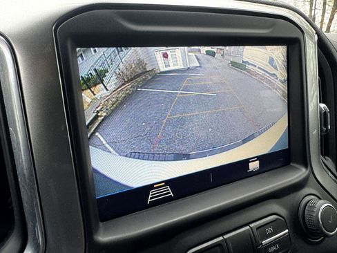 Used 2021 Chevrolet Silverado 2500 LT w/ Fleet Comfort Package image 12