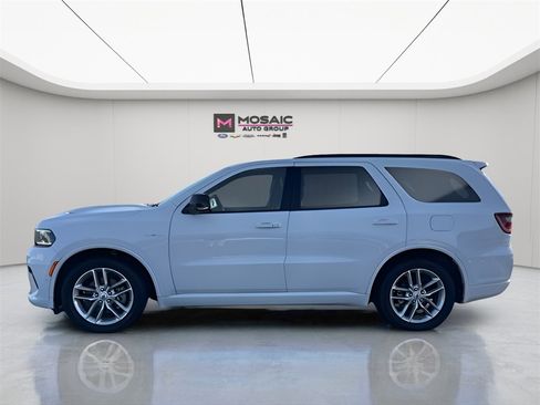 Used 2025 Dodge Durango R/T image 4