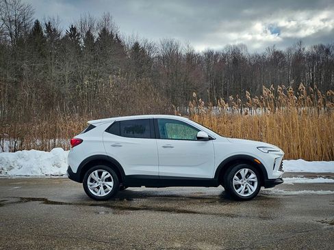 New 2026 Buick Encore GX Preferred w/ Comfort Package image 3