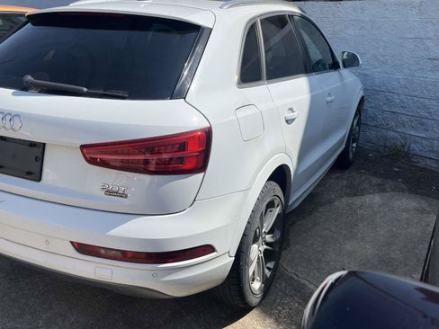 Used 2016 Audi Q3 2.0T Premium Plus w/ Technology Package AWD/4WD image 4