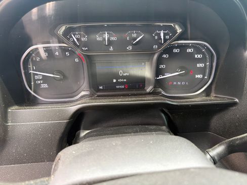 Used 2021 GMC Sierra 1500 SLT RWD image 8