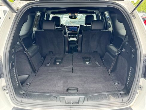 Used 2024 Dodge Durango R/T AWD/4WD image 19