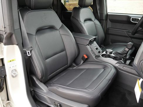 New 2026 Ford Bronco Outer Banks AWD/4WD image 36