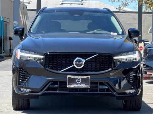 Used 2023 Volvo XC60 B5 Plus w/ Climate Package AWD/4WD image 10