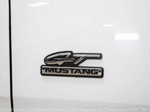 Used 1994 Ford Mustang GT image 38