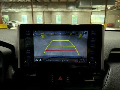 Used 2019 Toyota RAV4 Limited w/ Carpet Mat Package AWD/4WD image 26