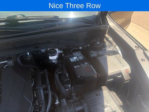 Used 2024 Kia Sorento S FWD image 34
