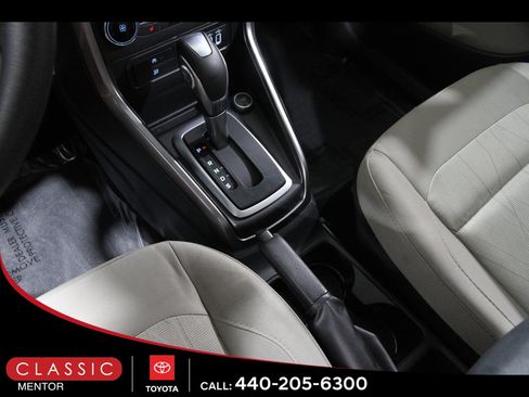Used 2022 Ford EcoSport SE w/ SE Convenience Package image 15