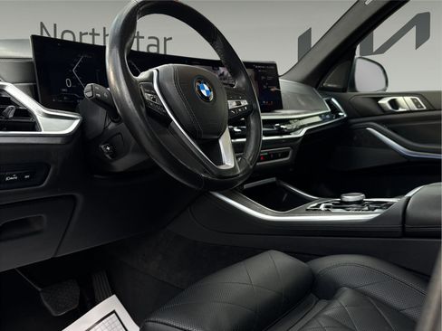 Used 2024 BMW X5 xDrive40i w/ Premium Package image 9