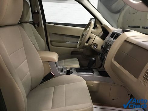 Used 2011 Ford Escape XLT image 40