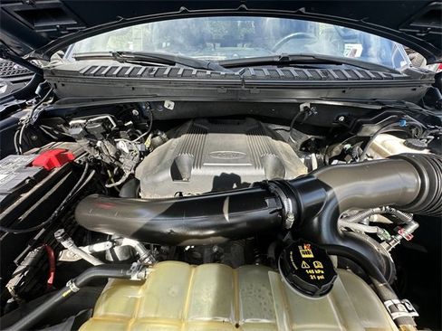 Certified 2019 Ford Expedition Limited w/ Equipment Group 303A image 33