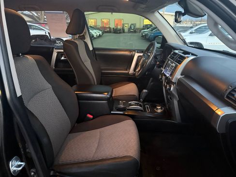 Used 2022 Toyota 4Runner SR5 image 21