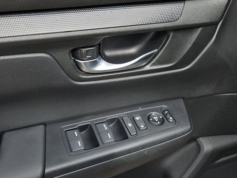 Used 2024 Honda CR-V LX image 24