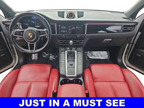Used 2021 Porsche Macan AWD/4WD image 9
