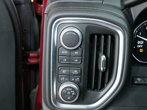Used 2019 GMC Sierra 1500 AT4 w/ AT4 Premium Package AWD/4WD image 16