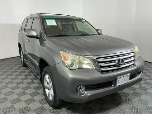 Used 2013 Lexus GX 460 image 3