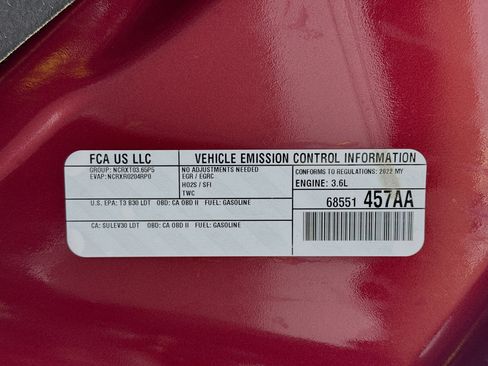 Used 2022 Jeep Grand Cherokee Limited image 21