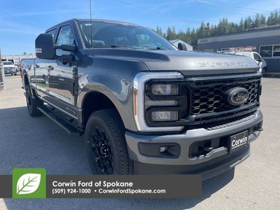 New 2025 Ford F250 XLT w/ Black Appearance Package