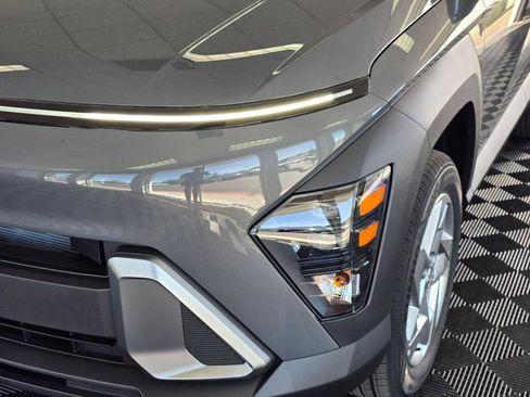 New 2026 Hyundai Kona SE AWD/4WD image 9