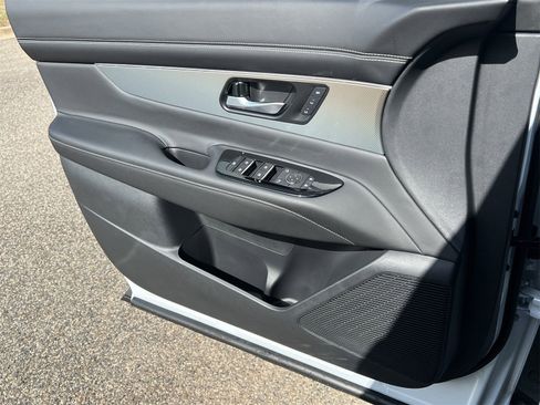 New 2025 Nissan Murano SL image 20