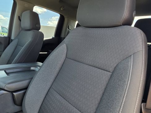 Used 2022 Chevrolet Silverado 1500 Custom RWD image 17