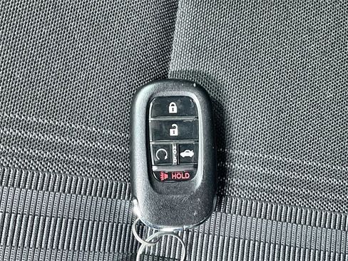 Used 2025 Honda Civic Sport image 31