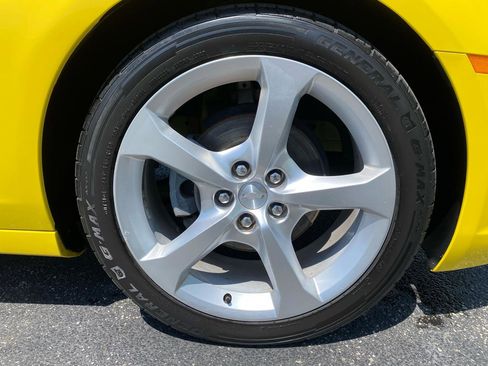 Used 2015 Chevrolet Camaro LT image 50