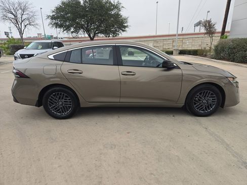 New 2026 Nissan Sentra SV w/ Floor Mat Package FWD image 2