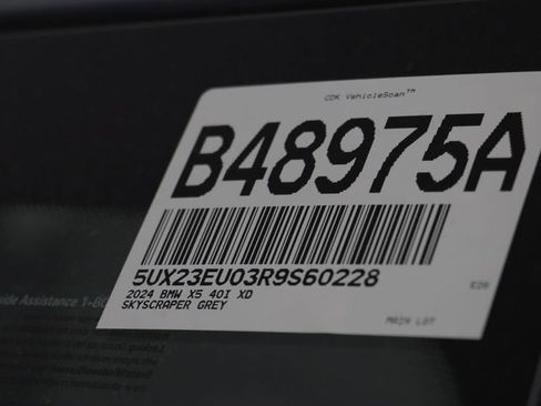 Certified 2024 BMW X5 xDrive40i w/ Premium Package AWD/4WD image 24