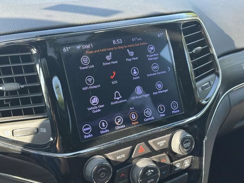 Used 2019 Jeep Grand Cherokee Limited AWD/4WD image 29