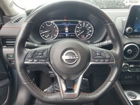 Used 2024 Nissan Sentra SR w/ SR Premium Package image 24