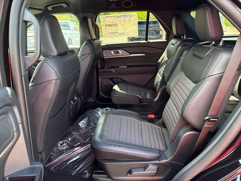 New 2026 Ford Explorer ST-Line AWD/4WD image 21