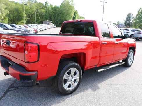 Used 2019 Chevrolet Silverado 1500 Custom w/ Custom Convenience Package RWD image 7