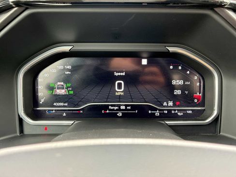 Certified 2022 GMC Sierra 1500 AT4 w/ Technology Package image 12