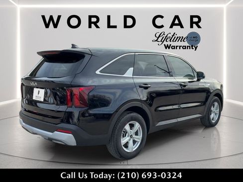 New 2026 Kia Sorento LX image 3