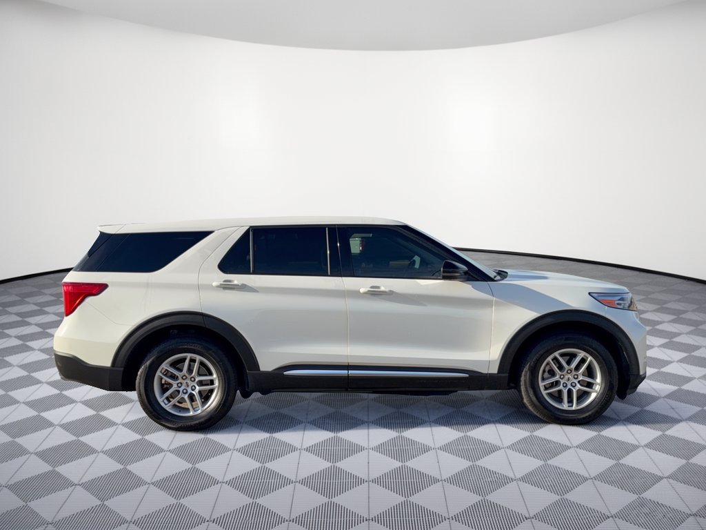 Used 2021 Ford Explorer Limited w/ Equipment Group 301A RWD image 8